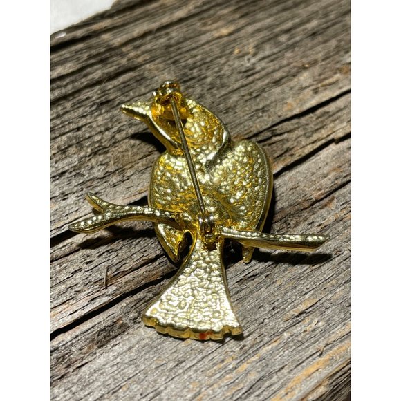 Stunning Brooch Parrot Bird Enameled Gold tone 2” - Picture 4 of 4